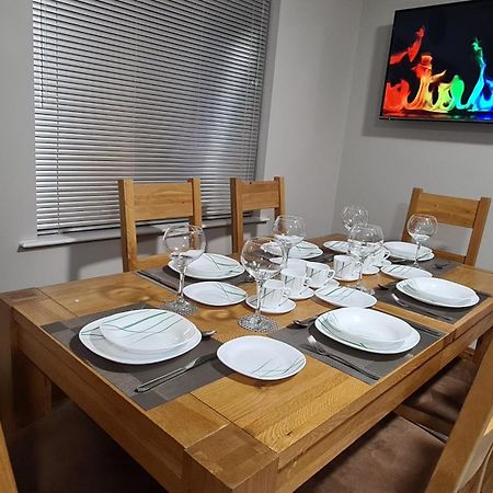 Millhouse Cottage A Luxury 3 Bed Bungalow アントリム エクステリア 写真